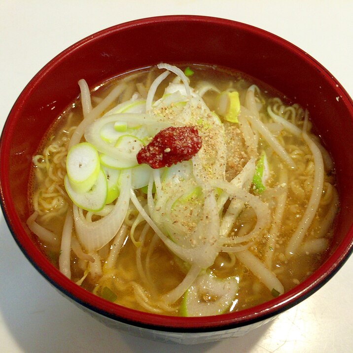 簡単でピリリと美味しい もやし入りタイラーメン レシピ 作り方 By アボカドプリン 楽天レシピ 簡単でピリリと美味しい もやし入りタイラーメン レシピ 作り方 By アボカドプリン 楽天レシピ